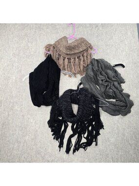 Lot of  Womens Knitted Infinity Scarf Acrylic Beige Fringe Detailing Tassels